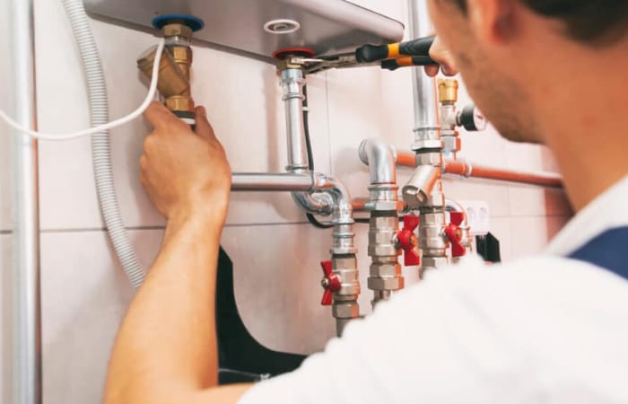 chauffagiste gaillac offrant un devis gratuit pour installation de chauffage.